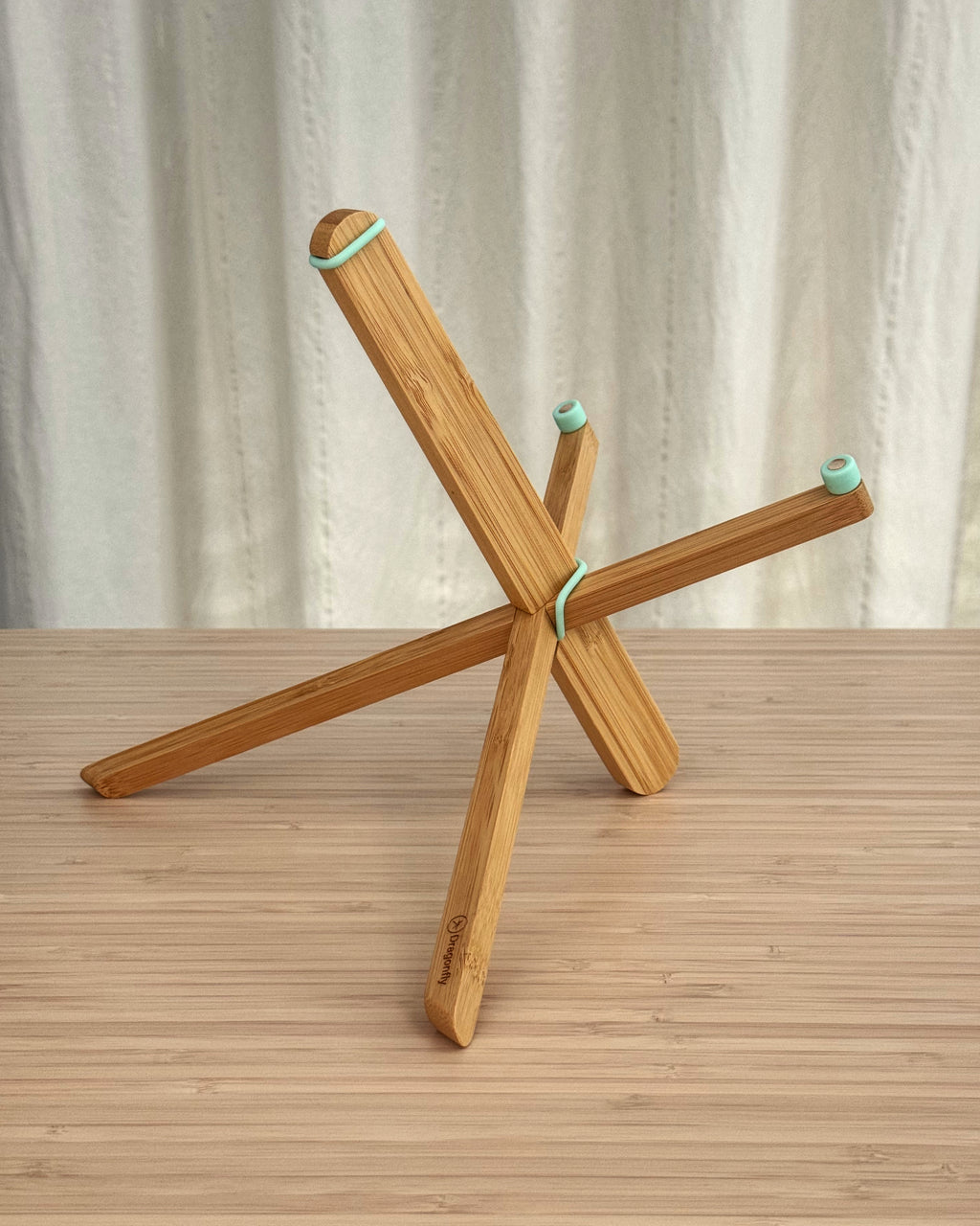 Dragonfly Laptop Stand, Minty Green