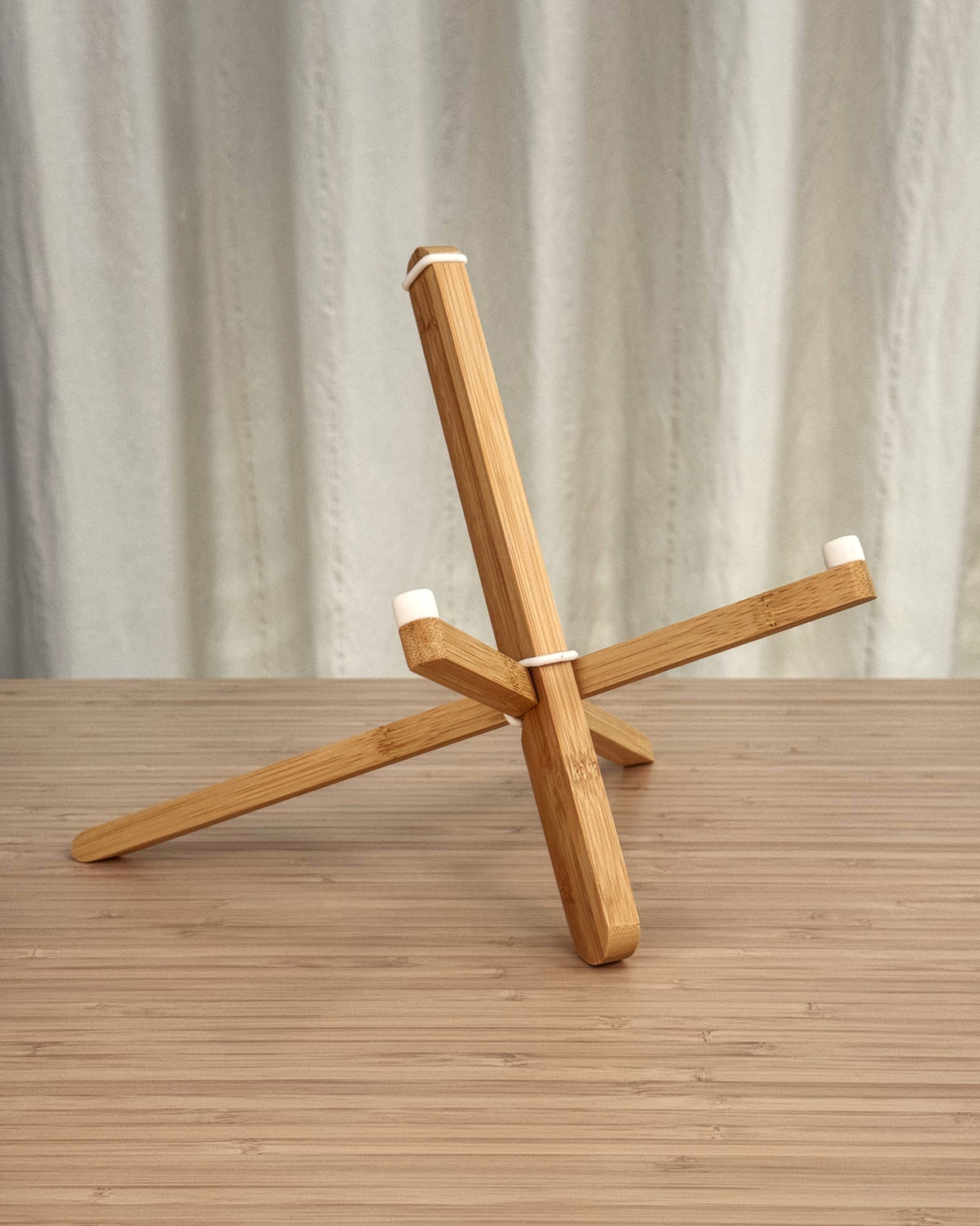 Dragonfly Laptop Stand, Feather White